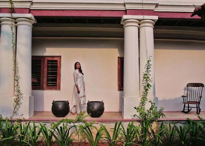Chittoor Kottaram Royal Mansion - A Cgh Earth Saha Experience